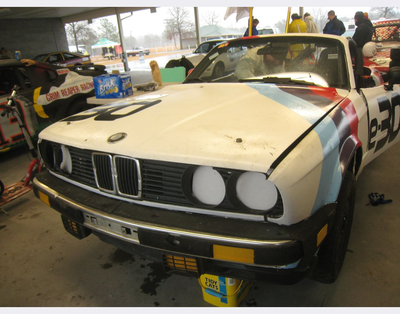 Illustration for article titled BS Inspection at the 24 Hours of LeMons Southern Discomfort